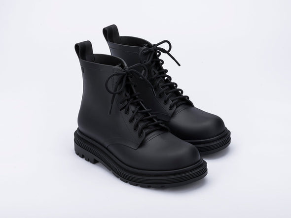 Melissa Coturno Ad Black